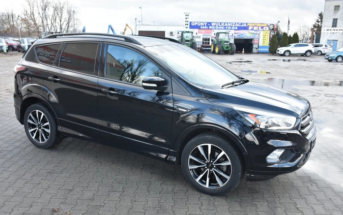 Ford Kuga cena 71900 przebieg: 97000, rok produkcji 2017 z Koło małe 254